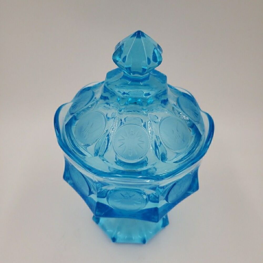Fostoria Wedding Bowl with Lid Blue Glass Coin Medallion Covered Pedestal Dish - Picture 2 of 16